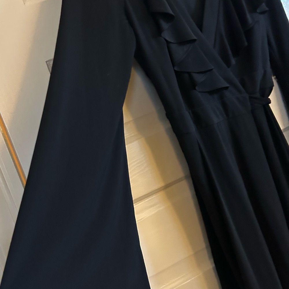 Just...Taylor Black Wrap Long Sleeve Dress, size 10 - Picture 6 of 10